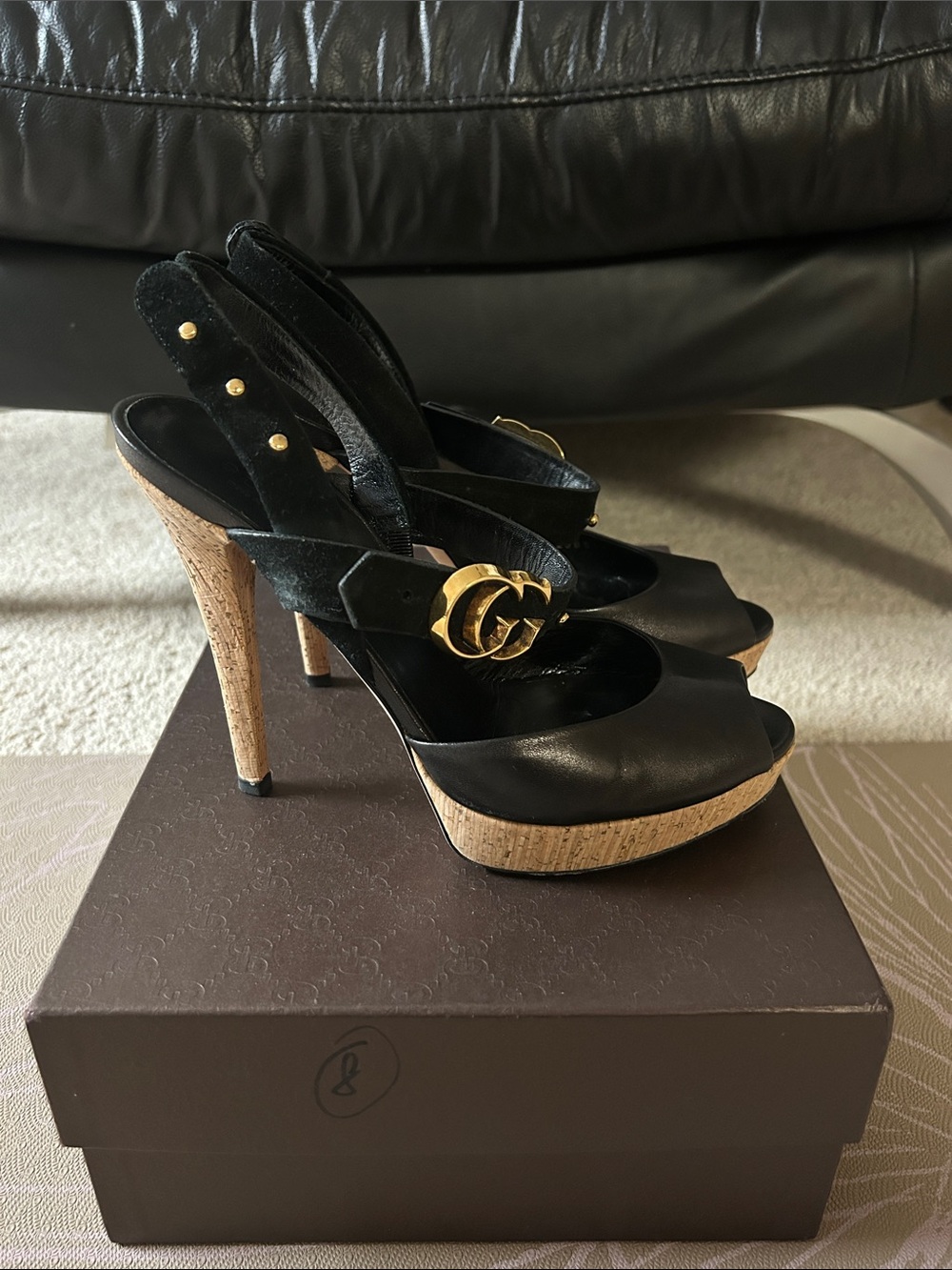 Gucci leather platform sandals